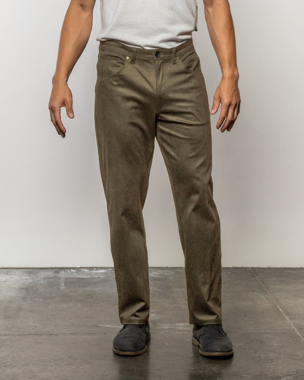 Men's olive-green straight-leg jeans with button fly and five-pocket styling