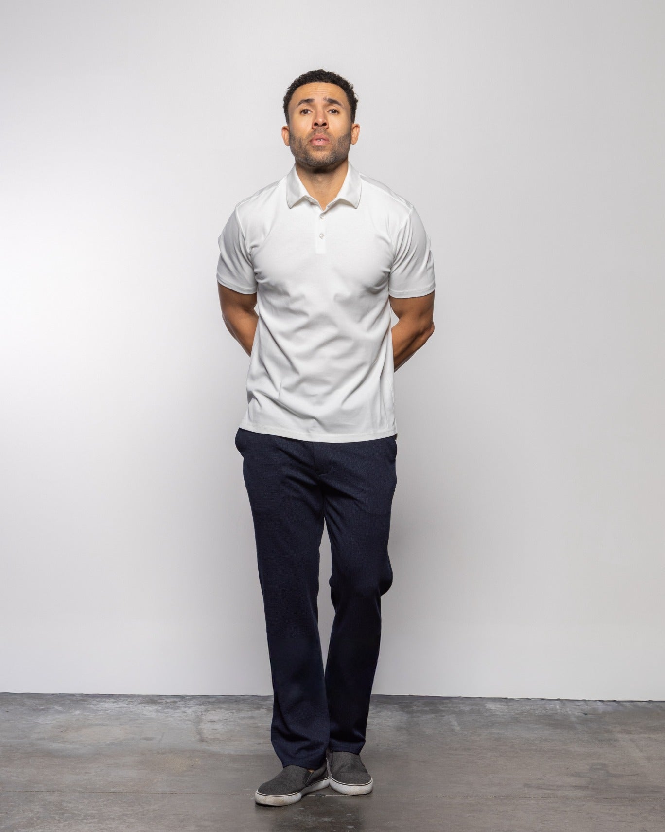 CISCO summer white polo shirt with buttoned collar and short sleeves