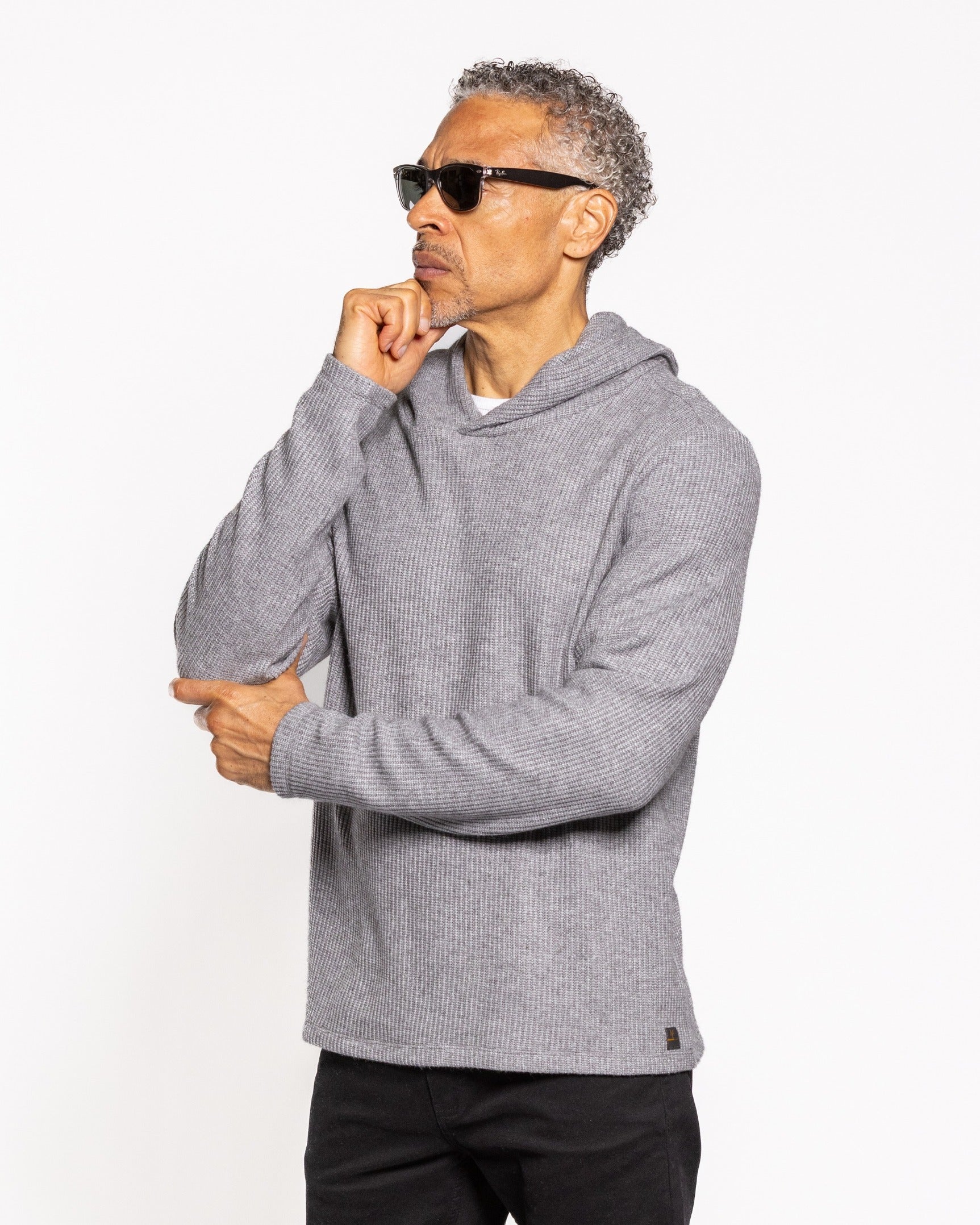 Heather grey pullover hoodie with hood and ribbed hem