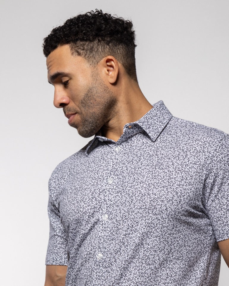Short-sleeve speckled polo shirt with spread collar, button placket, in light gray